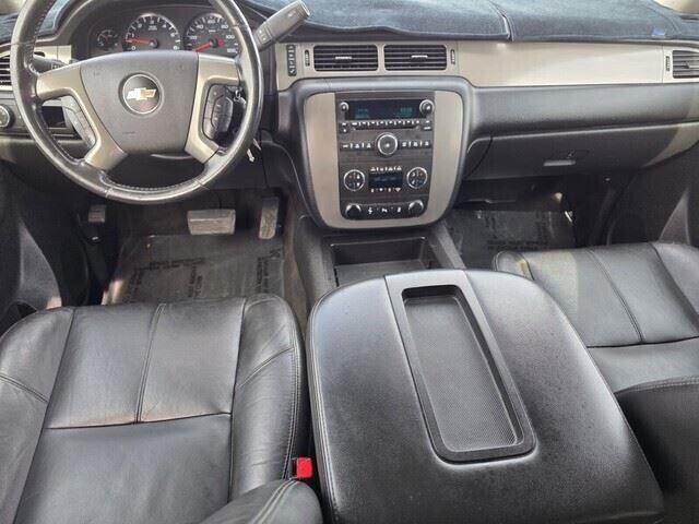 2012 Chevrolet Avalanche in Mesa, AZ 85212 - 18101024 28