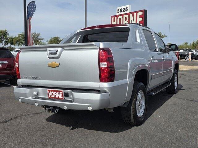 2012 Chevrolet Avalanche in Mesa, AZ 85212 - 18101024 8