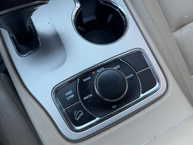 2014 Jeep Grand Cherokee in Pottsville, PA 17901 - 18101026 19