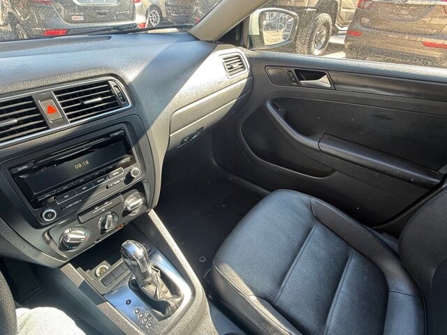 2012 Volkswagen Jetta in Pottsville, PA 17901 - 18101028 14