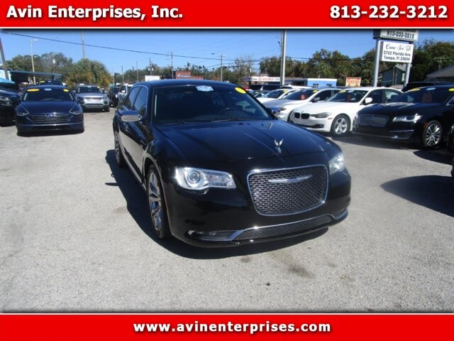 2019 Chrysler 300 in Tampa, FL 33604-6914 - 18101032