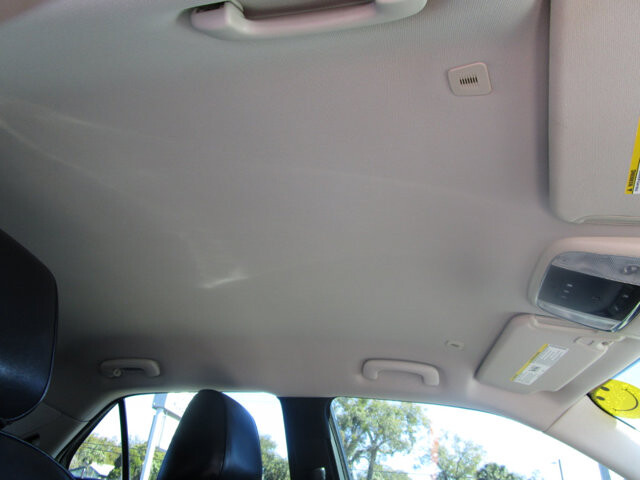 2019 Chrysler 300 in Tampa, FL 33604-6914 - 18101032 12