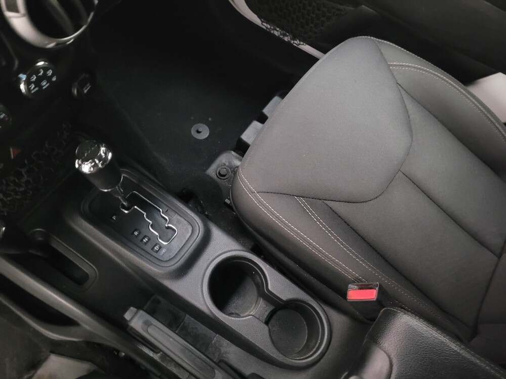 2018 Jeep Wrangler in Downey, CA 90241 - 18101034 26