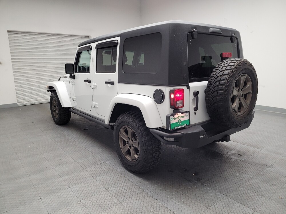 2018 Jeep Wrangler in Downey, CA 90241 - 18101034 5