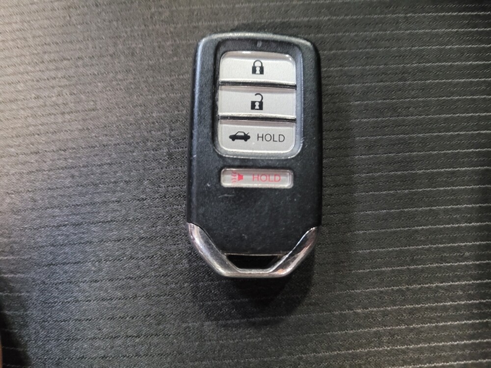 2018 Honda Accord in Sacramento, CA 95821 - 18101036 32