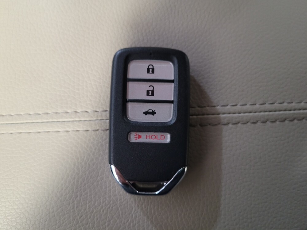 2015 Honda Accord in Montclair, CA 91763 - 18101037 32