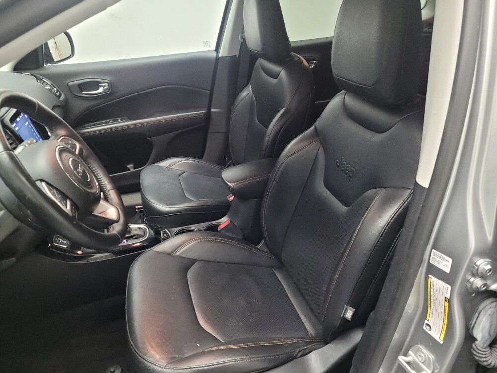 2019 Jeep Compass in Downey, CA 90241 - 18101039 17