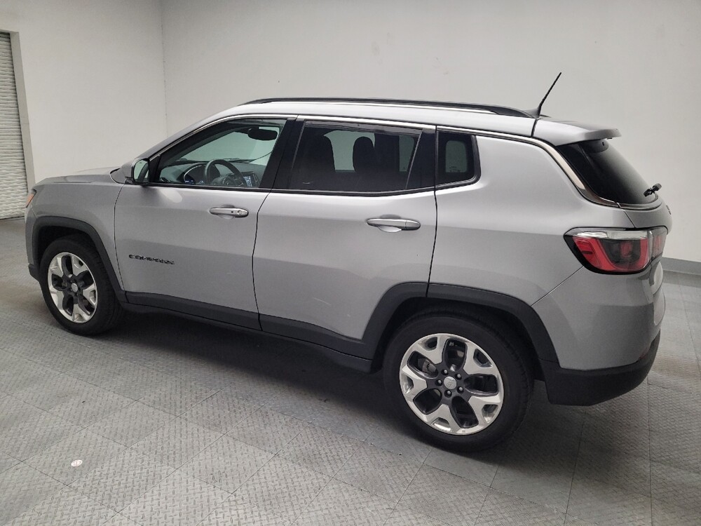 2019 Jeep Compass in Downey, CA 90241 - 18101039 3