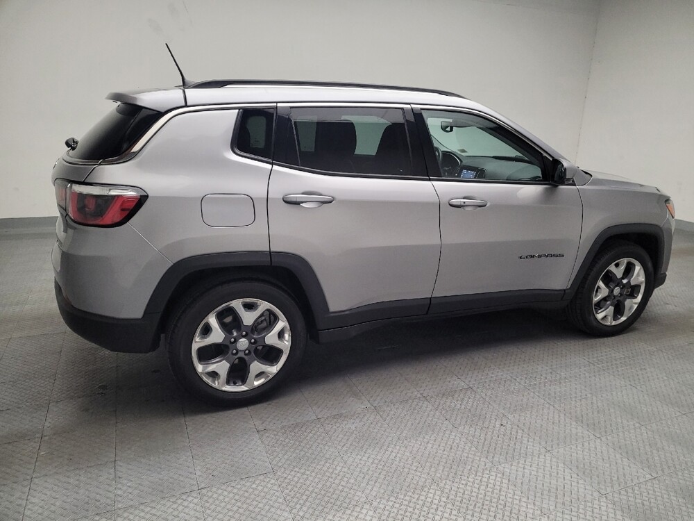 2019 Jeep Compass in Downey, CA 90241 - 18101039 10
