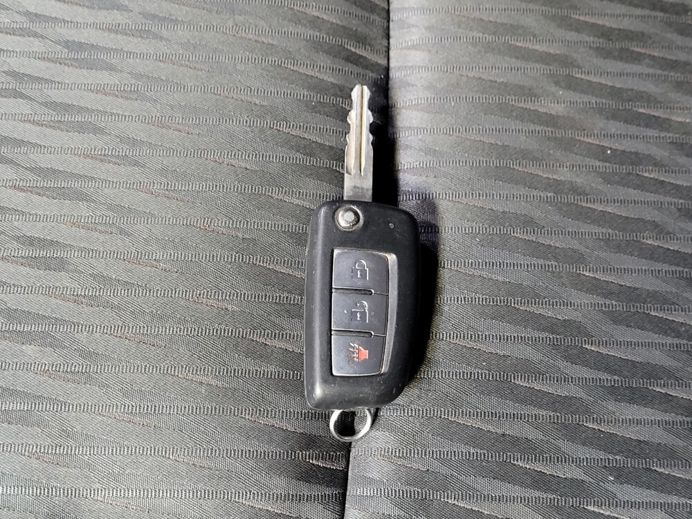 2018 Nissan Rogue in Downey, CA 90241 - 18101041 32