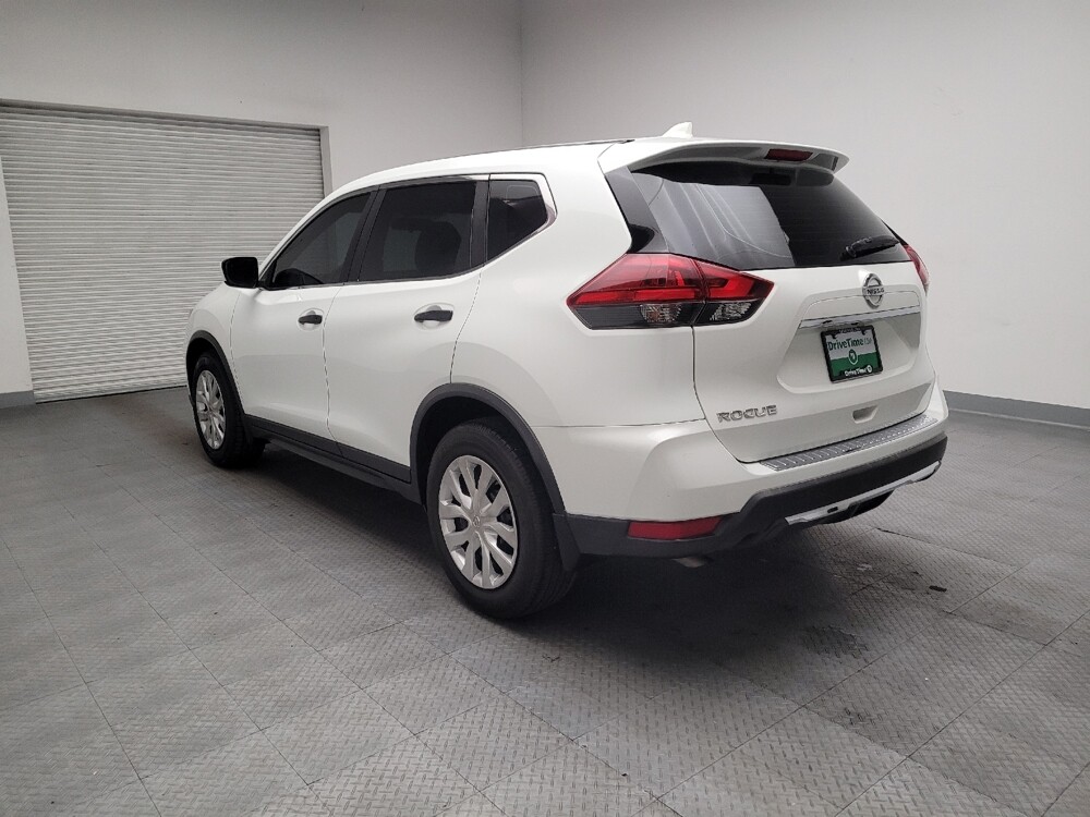 2018 Nissan Rogue in Downey, CA 90241 - 18101041 5