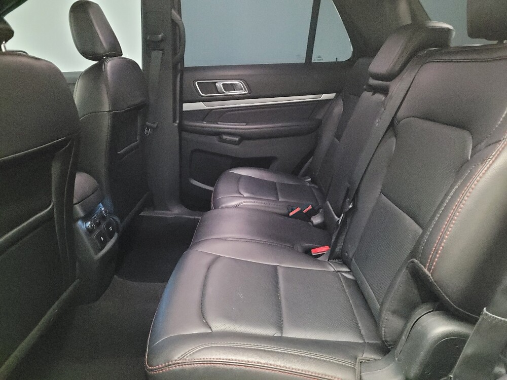 2019 Ford Explorer in Downey, CA 90241 - 18101042 18