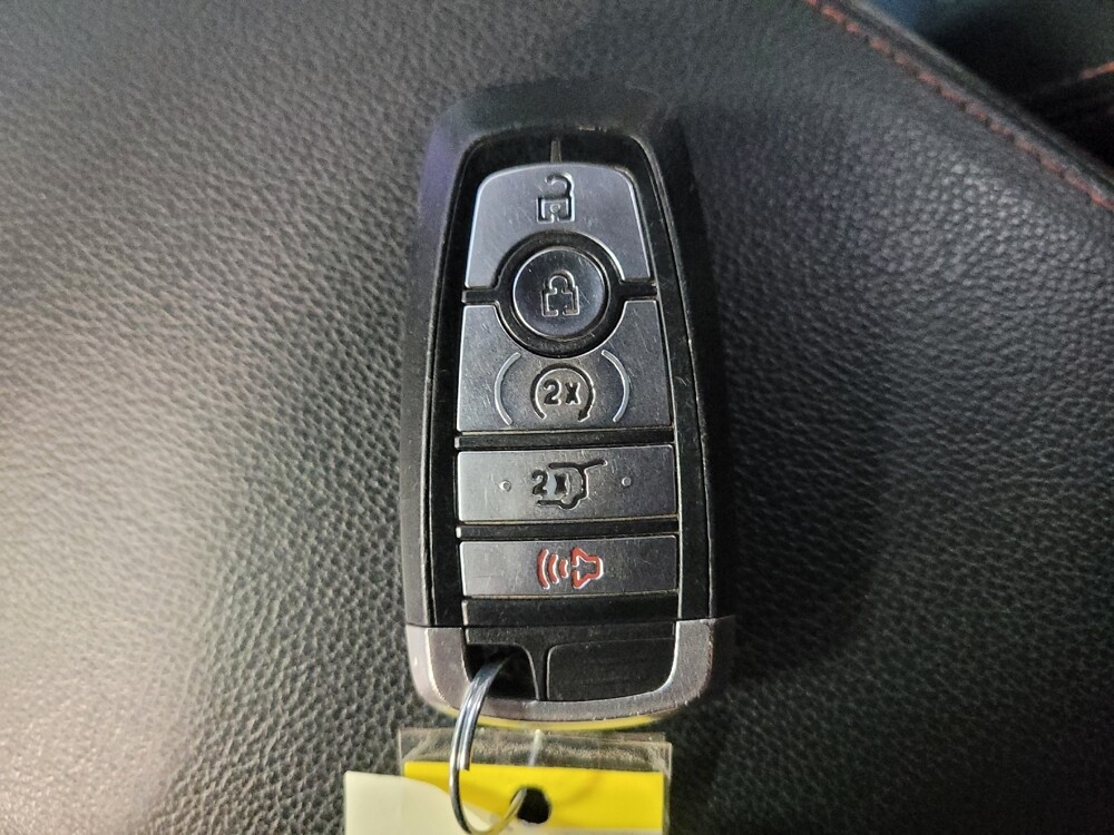 2019 Ford Explorer in Downey, CA 90241 - 18101042 32