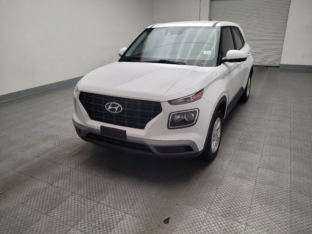 2022 Hyundai Venue in Downey, CA 90241 - 18101044 15