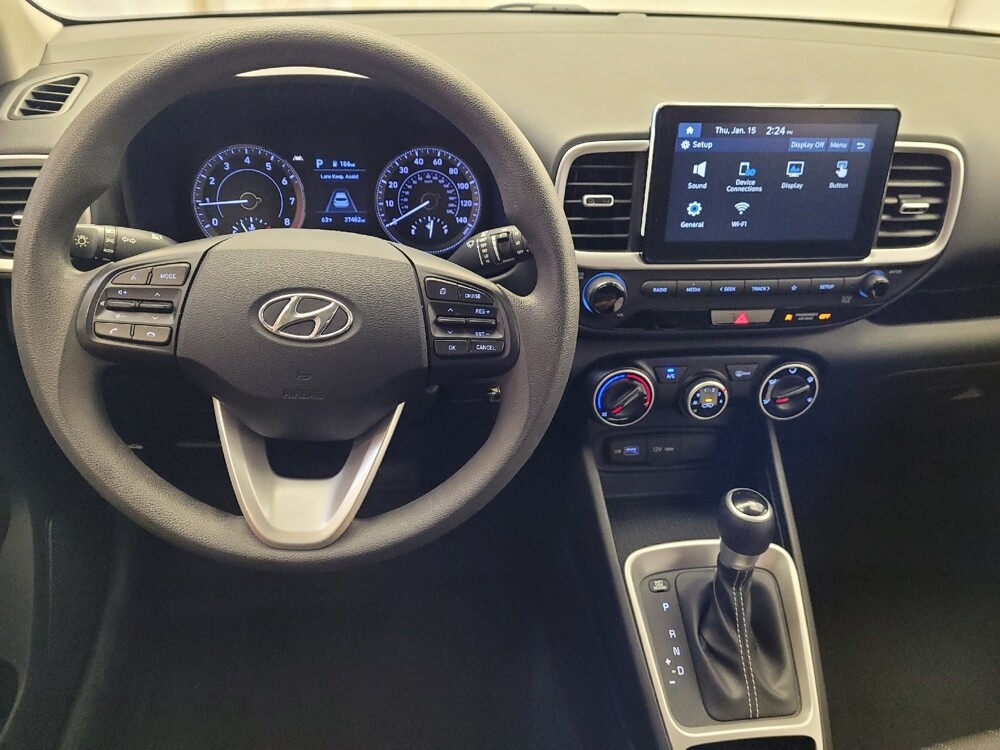 2022 Hyundai Venue in Downey, CA 90241 - 18101044 22