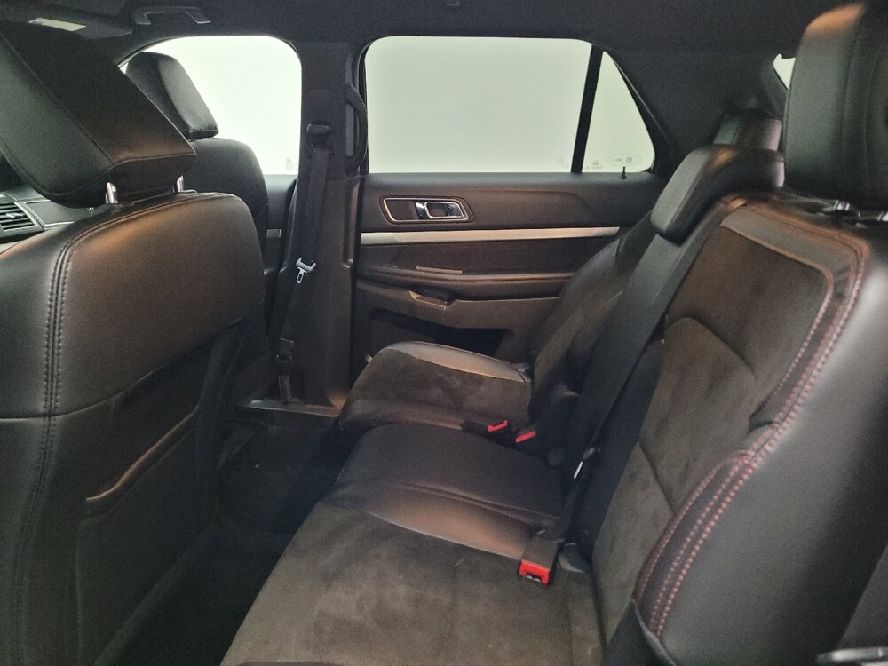 2018 Ford Explorer in Montclair, CA 91763 - 18101045 18