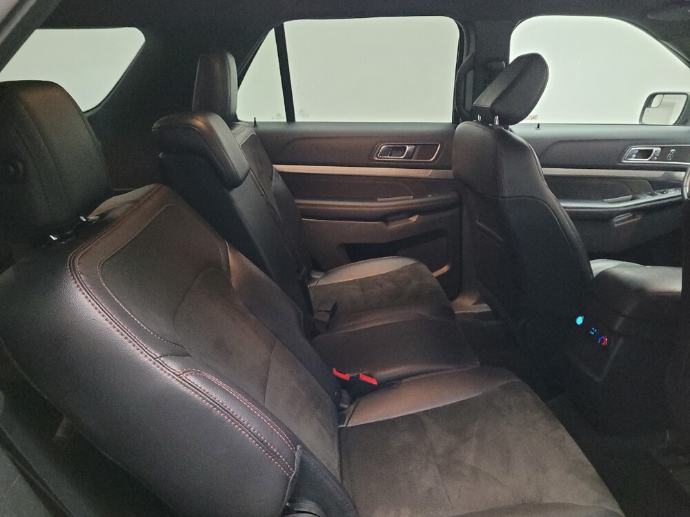 2018 Ford Explorer in Montclair, CA 91763 - 18101045 19