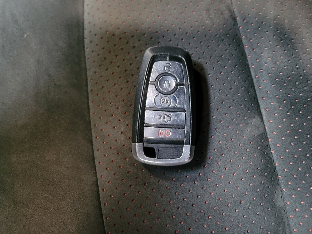 2018 Ford Explorer in Montclair, CA 91763 - 18101045 32