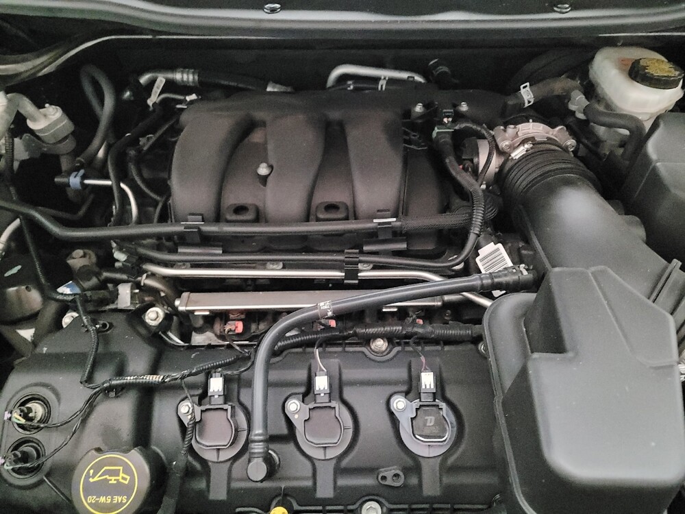 2018 Ford Explorer in Montclair, CA 91763 - 18101045 30