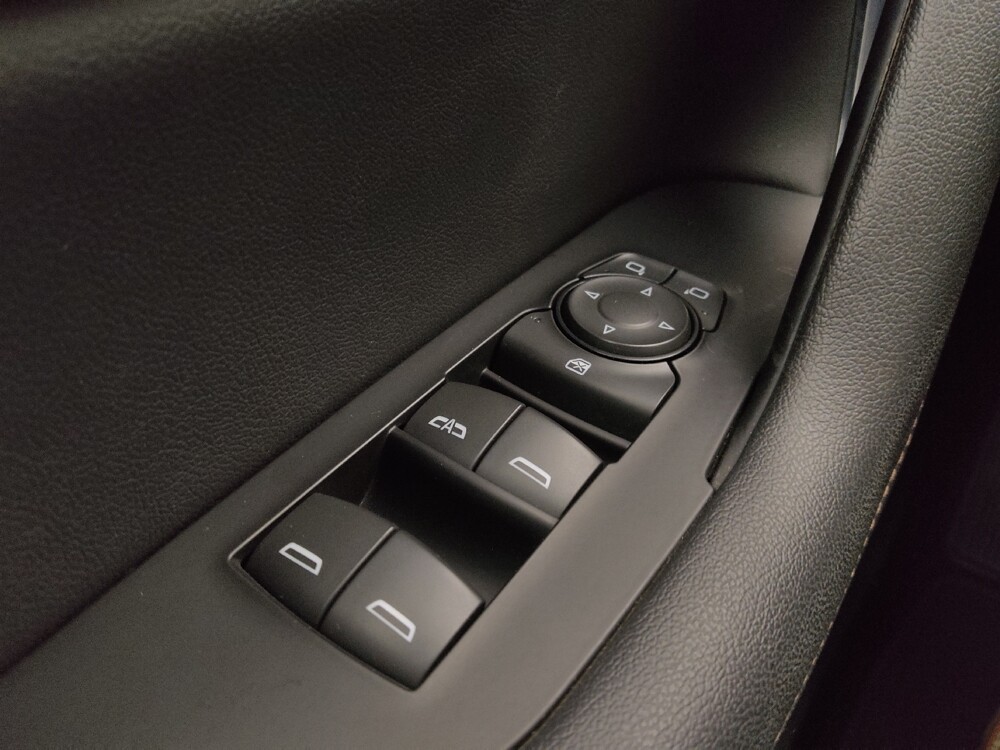 2019 Chevrolet Blazer in Gladstone, MO 64118 - 18101048 27