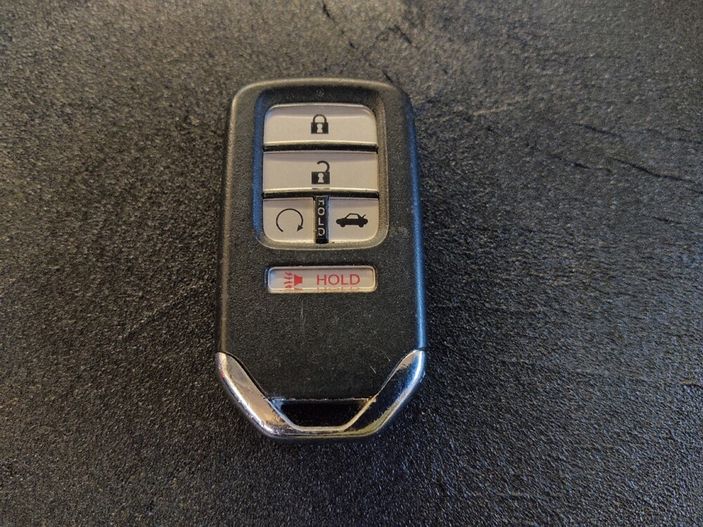 2018 Honda Accord in Chattanooga, TN 37421 - 18101049 32