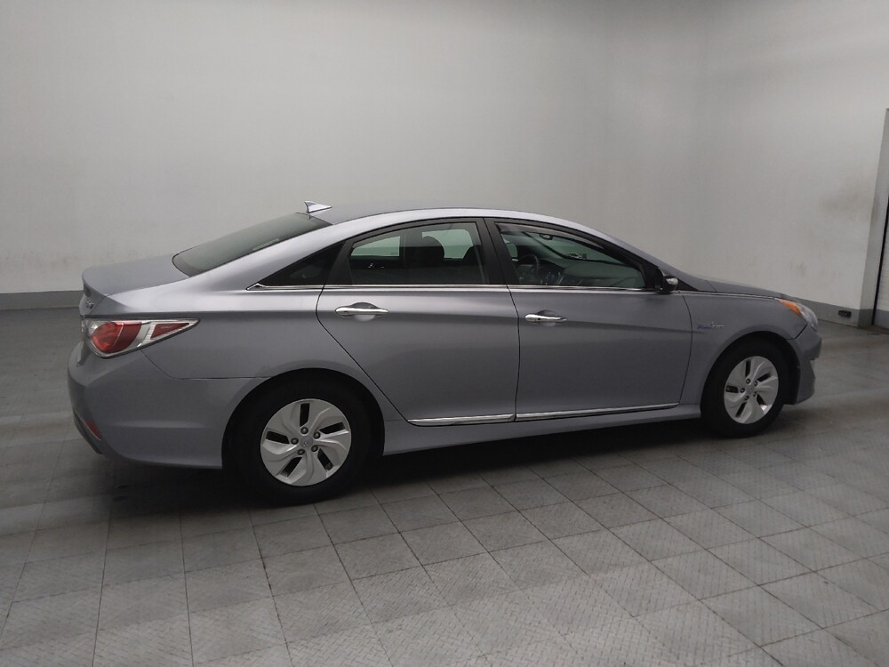 2015 Hyundai Sonata in Morrow, GA 30260 - 18101050 10