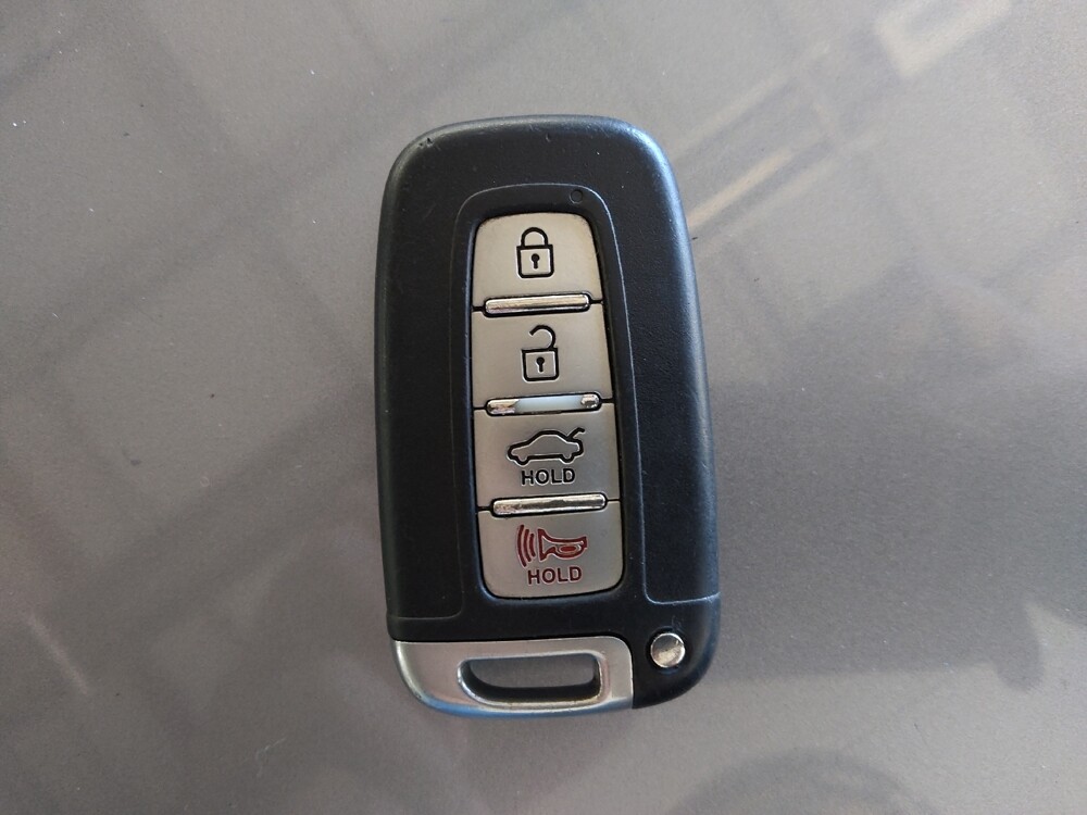 2015 Hyundai Sonata in Morrow, GA 30260 - 18101050 32