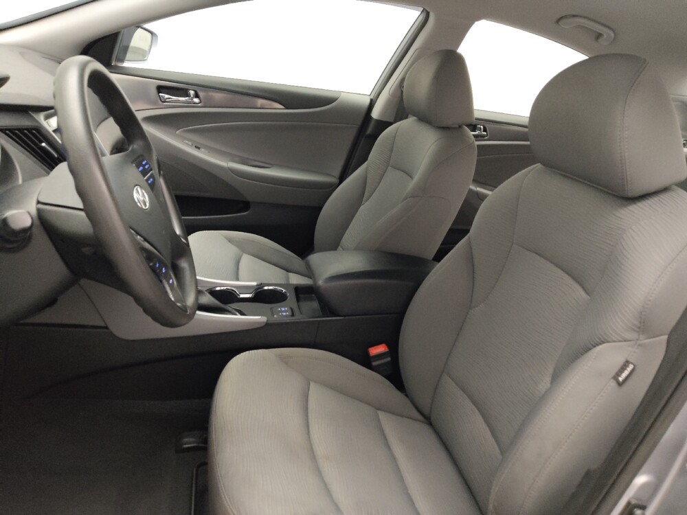 2015 Hyundai Sonata in Morrow, GA 30260 - 18101050 17