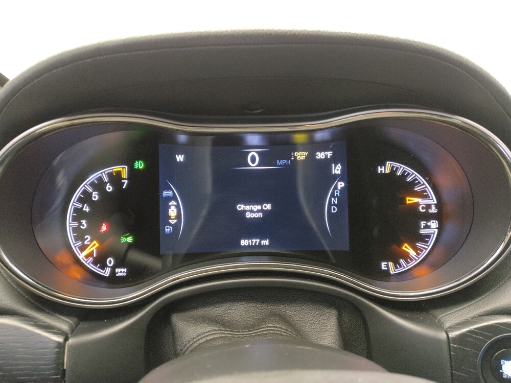 2018 Jeep Grand Cherokee in Springfield, MO 65807 - 18101057 23