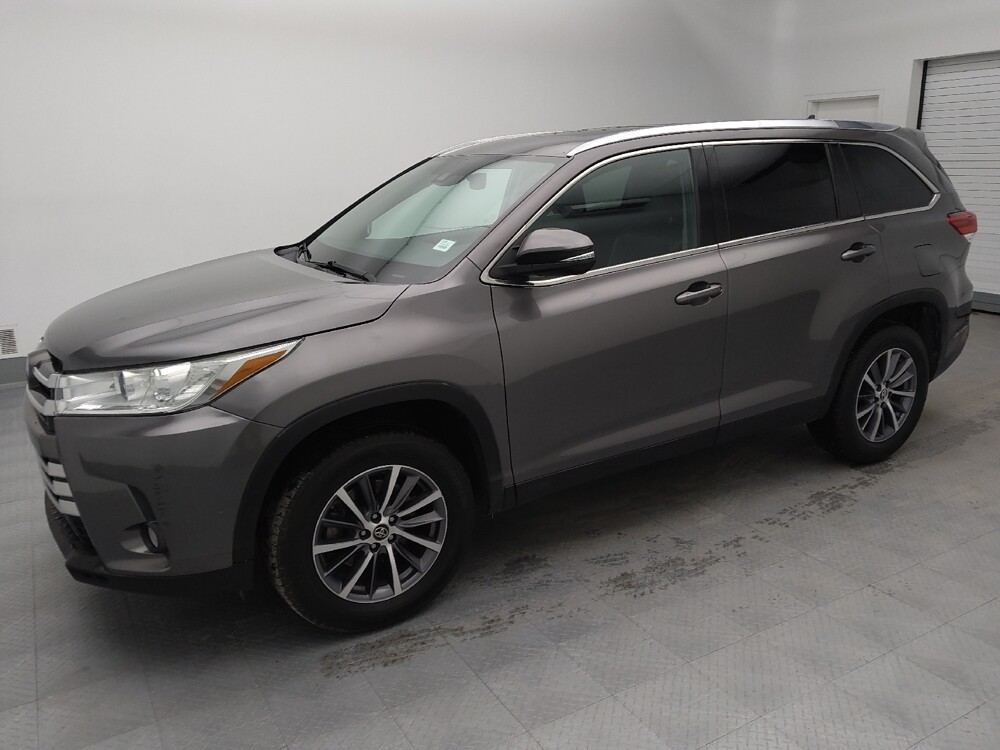 2019 Toyota Highlander in Springfield, MO 65807 - 18101058 2