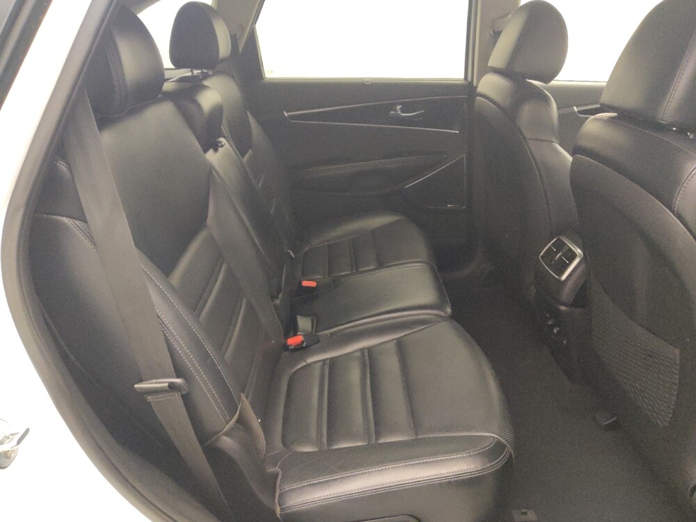 2019 Kia Sorento in Houston, TX 77060 - 18101059 19