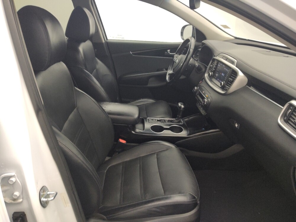 2019 Kia Sorento in Houston, TX 77060 - 18101059 21