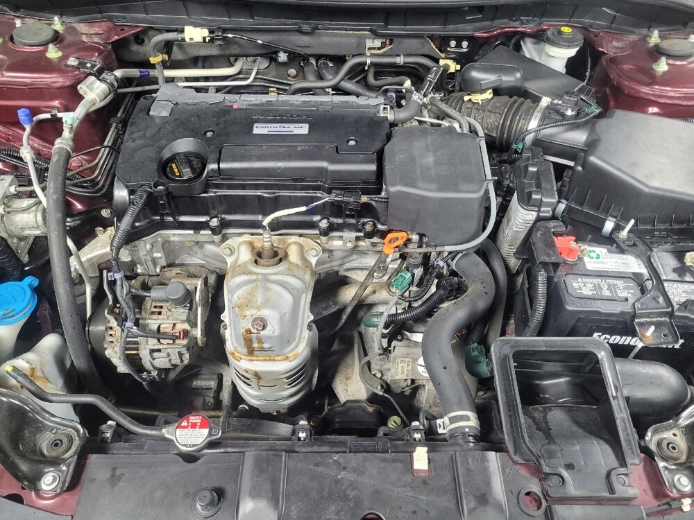 2017 Honda Accord in Chattanooga, TN 37421 - 18101061 30