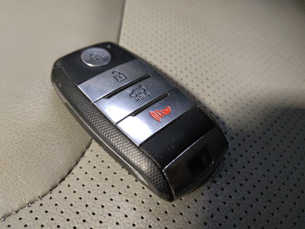 2018 Kia Niro in Albuquerque, NM 87123 - 18101076 32