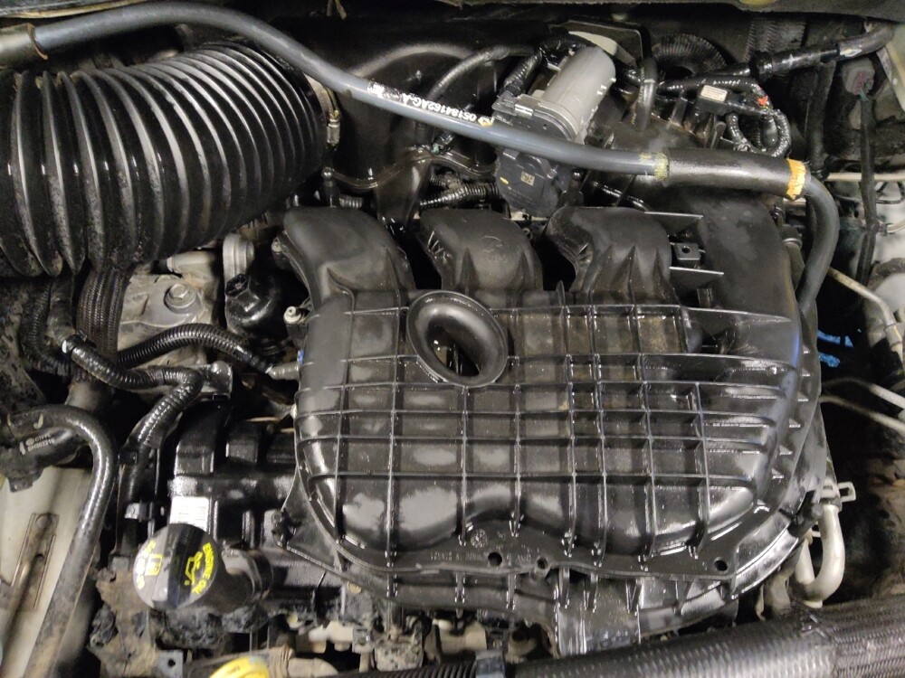 2015 Dodge Grand Caravan in Phoenix, AZ 85015 - 18101077 30