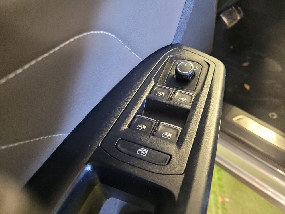 2021 Volkswagen Atlas in Augusta, GA 30907 - 18101082 27