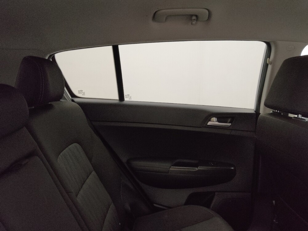 2019 Kia Sportage in Charleston, SC 29414 - 18101083 19