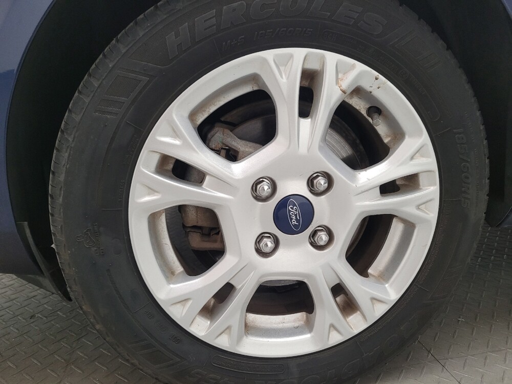 2016 Ford Fiesta in Downey, CA 90241 - 18101085 31