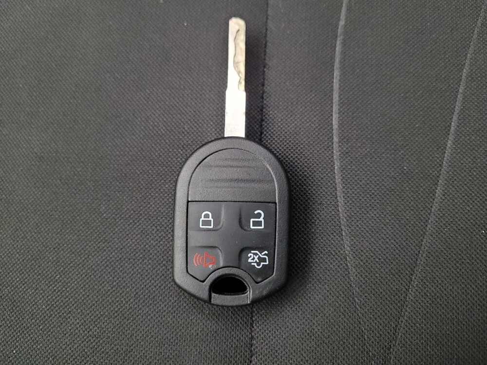 2016 Ford Fiesta in Downey, CA 90241 - 18101085 32