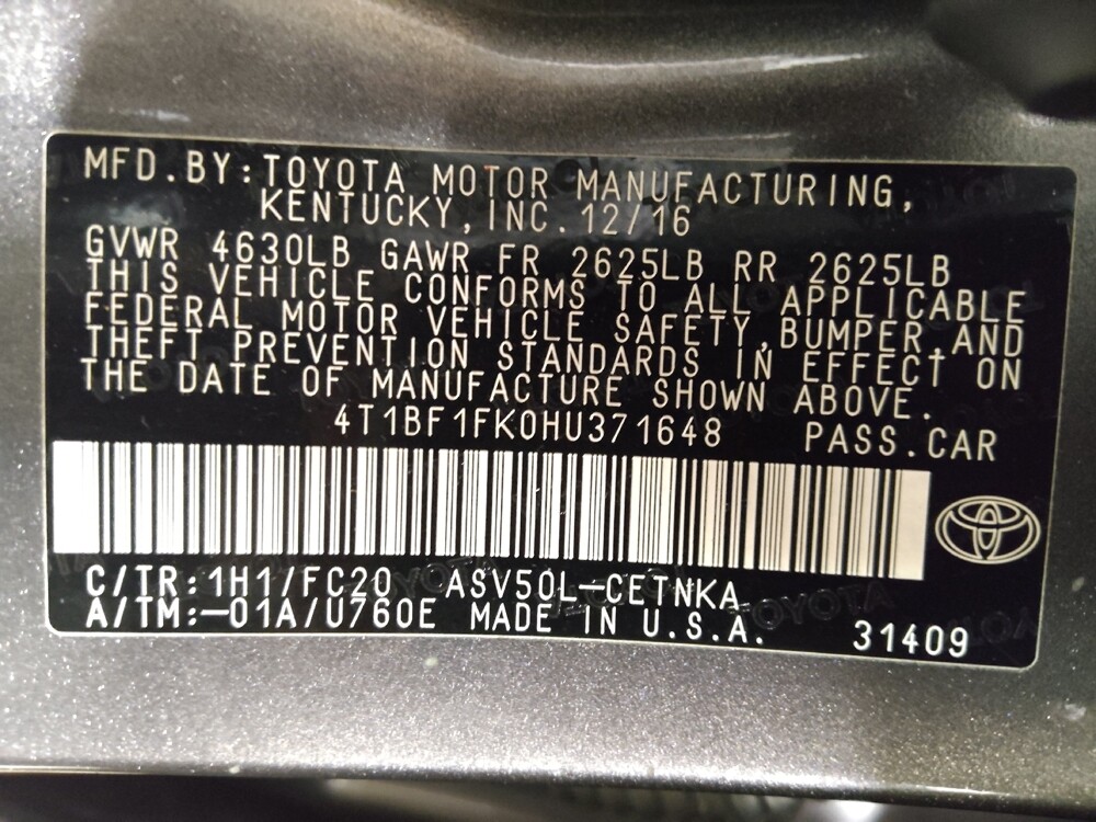 2017 Toyota Camry in Kissimmee, FL 34744 - 18101090 33