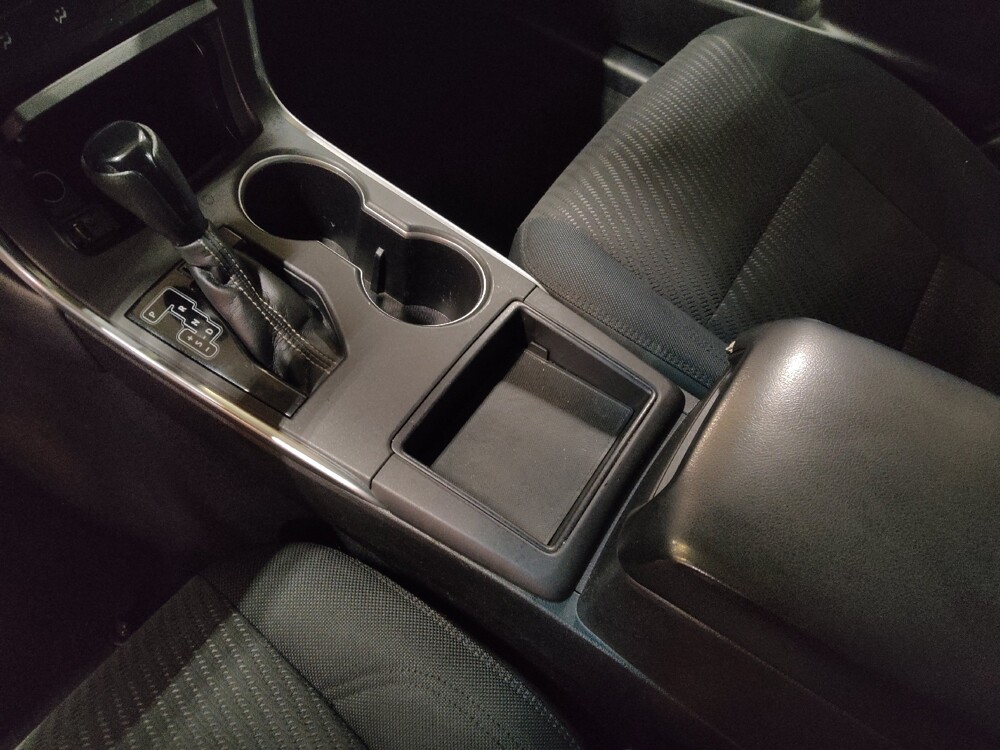 2017 Toyota Camry in Kissimmee, FL 34744 - 18101090 26