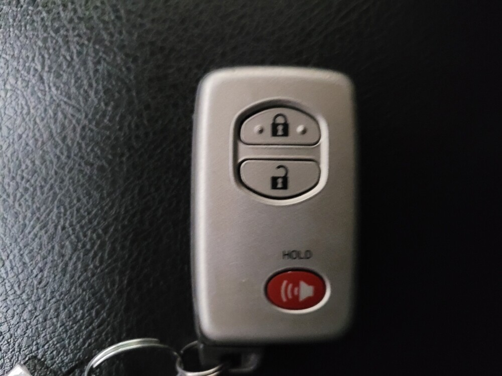 2018 Toyota 4Runner in New Castle, DE 19720 - 18101092 32