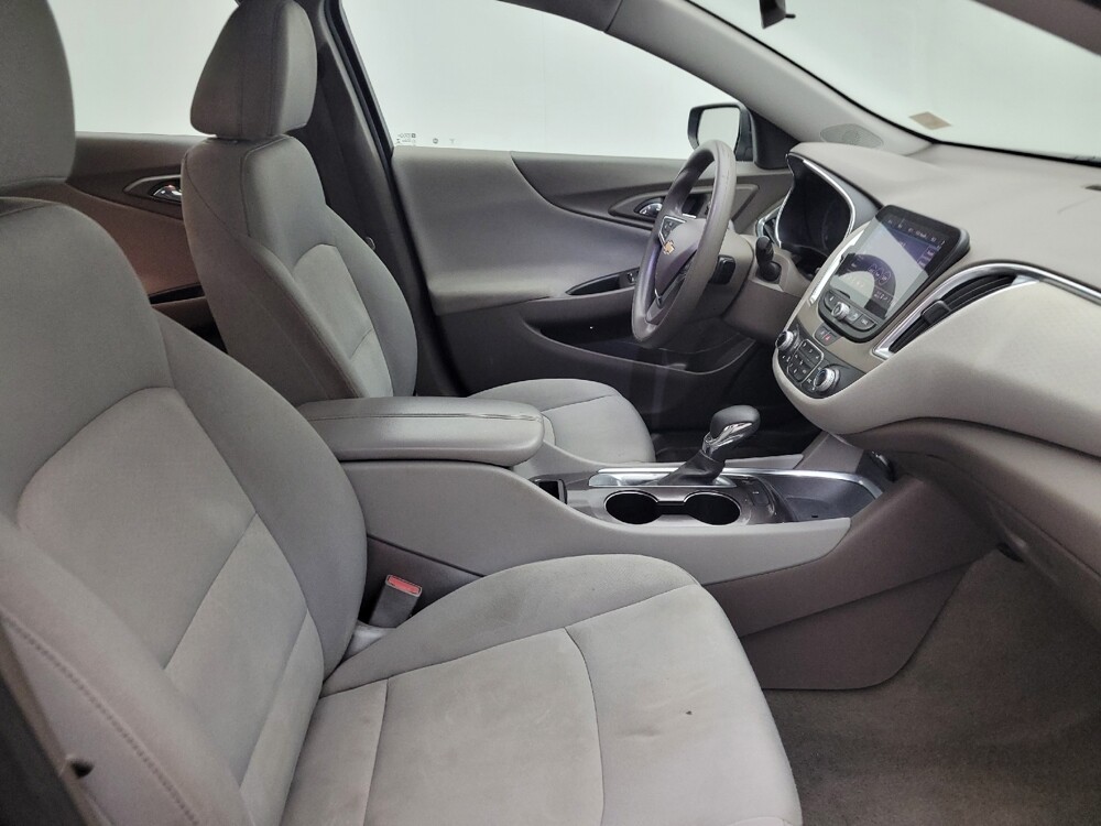 2021 Chevrolet Malibu in Columbia, SC 29210 - 18101094 21