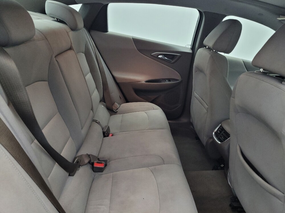 2021 Chevrolet Malibu in Columbia, SC 29210 - 18101094 19