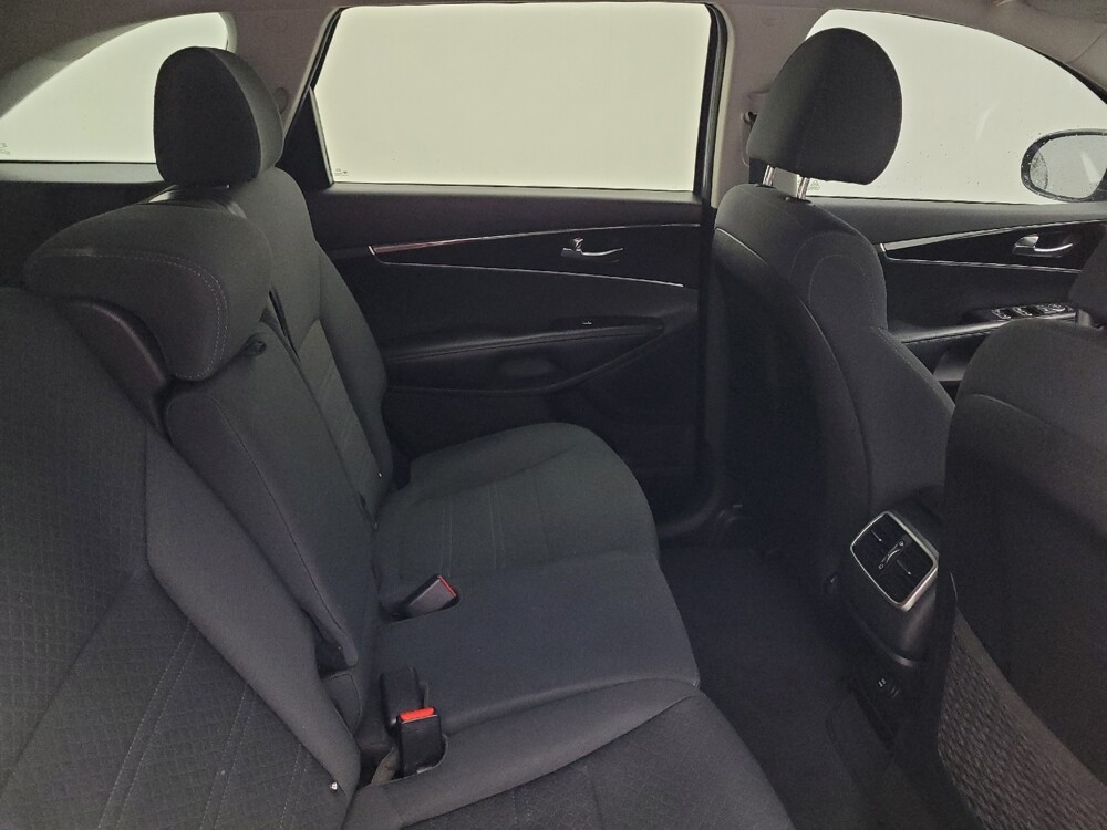 2020 Kia Sorento in Raleigh, NC 27604 - 18101095 19