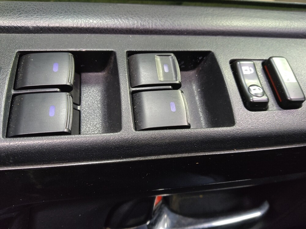 2014 Toyota 4Runner in Greenville, SC 29607 - 18101096 27