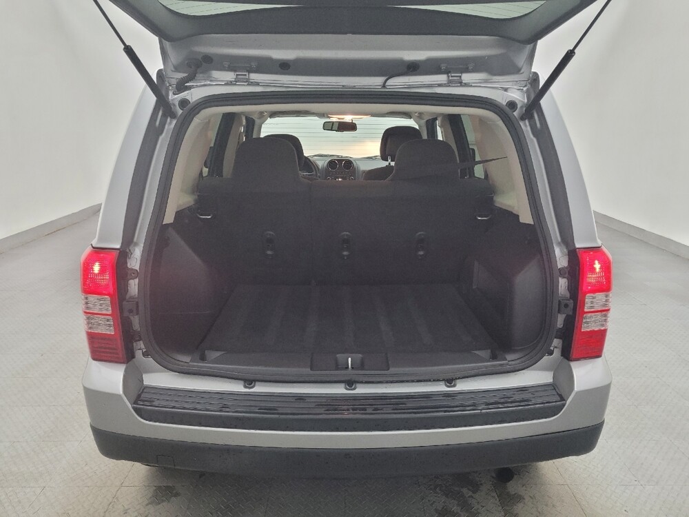 2017 Jeep Patriot in Charleston, SC 29414 - 18101100 29