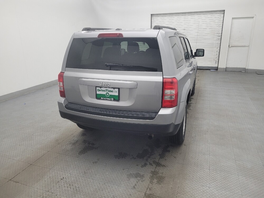 2017 Jeep Patriot in Charleston, SC 29414 - 18101100 7