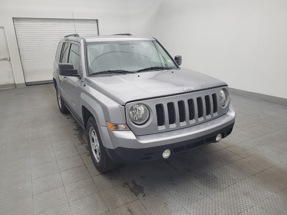 2017 Jeep Patriot in Charleston, SC 29414 - 18101100 14