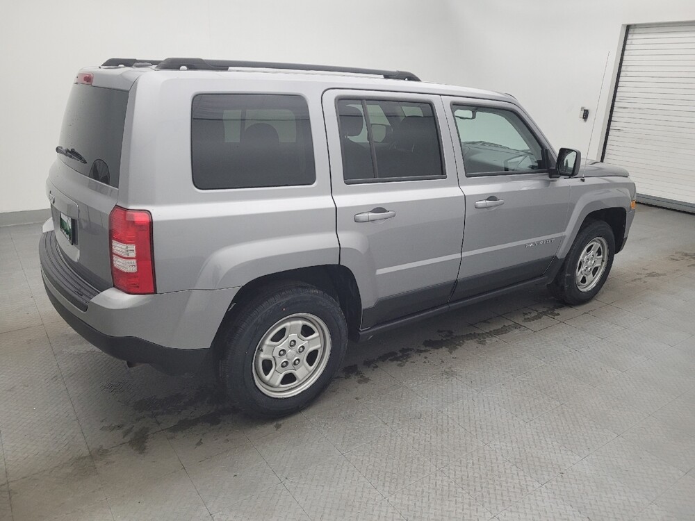 2017 Jeep Patriot in Charleston, SC 29414 - 18101100 10